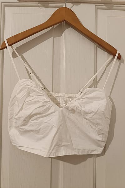 White ruched corset crop top — pre-loved on Thrifted.mt