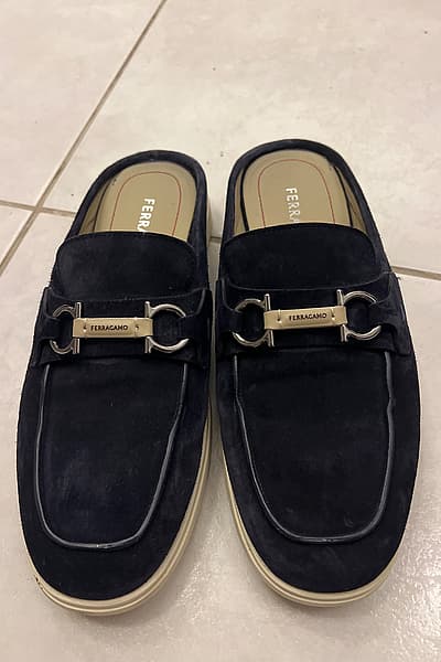 Ferragamo mule loeafers by Ferragamo — pre-loved on Thrifted.mt