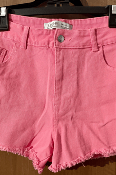 Bright pink denim shorts by Denim Co. — pre-loved on Thrifted.mt