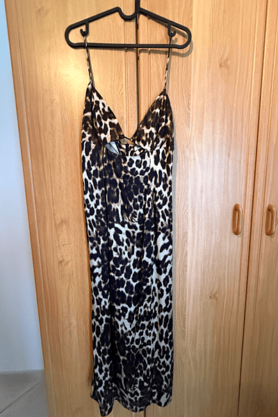 Leopard Print Cut Out Midi Dress by Zara — pre-loved on Thrifted.mt