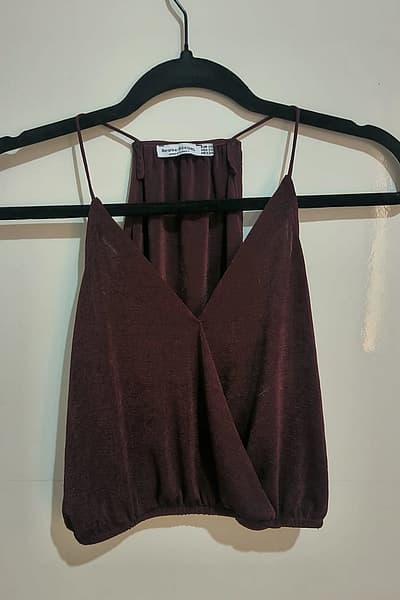 Burgundy spaghetti strap cami top by Bershka — pre-loved on Thrifted.mt