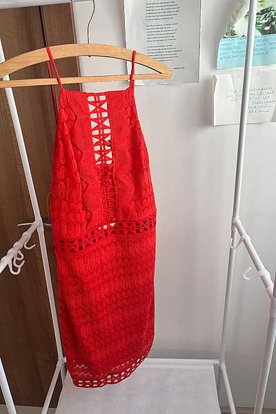 Red Topshop Petite Lace Dress by Topshop — pre-loved on Thrifted.mt