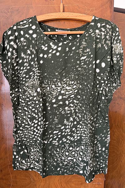 Green top by Vero Moda — pre-loved on Thrifted.mt