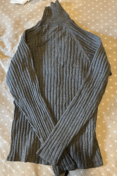 Grey Ribbed Turtleneck Jumper by 4YOU — pre-loved on Thrifted.mt
