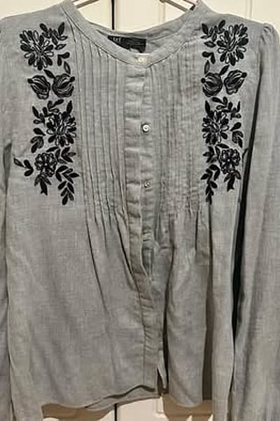 Zara Embroidered Grey Cotton Blouse by Zara — pre-loved on Thrifted.mt