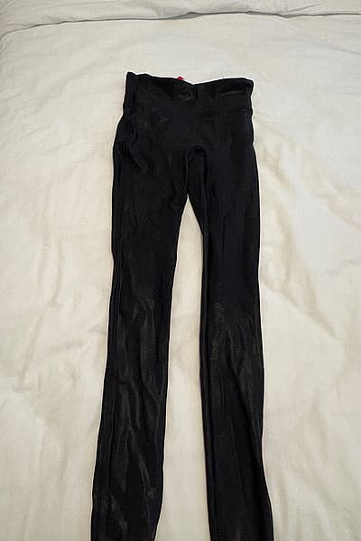 Spanx Black Metallic Leggings by Spanx — pre-loved on Thrifted.mt