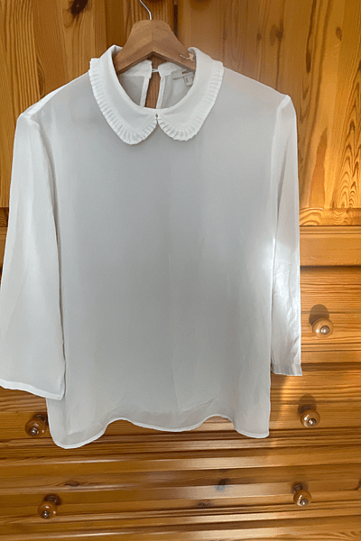 White Pleated Peter Pan Collar Blouse by Mexx — pre-loved on Thrifted.mt