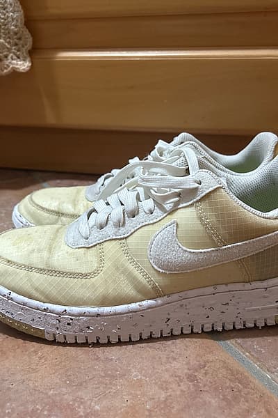 Nike Air Force 1 sneakers by Nike — pre-loved on Thrifted.mt