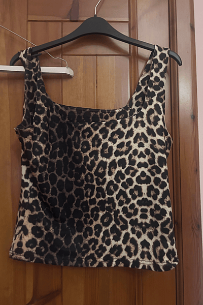 Leopard Print Square Neck Vest by SHEIN — pre-loved on Thrifted.mt