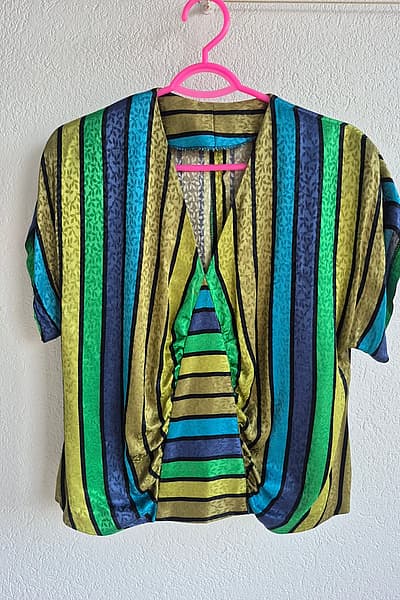 Vintage Vibrant striped satin top — pre-loved on Thrifted.mt