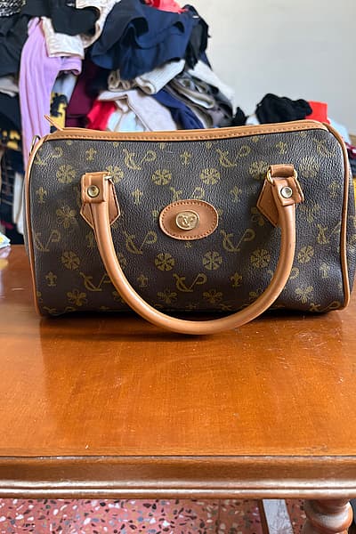 Brown Patterned Monogram Handbag — pre-loved on Thrifted.mt