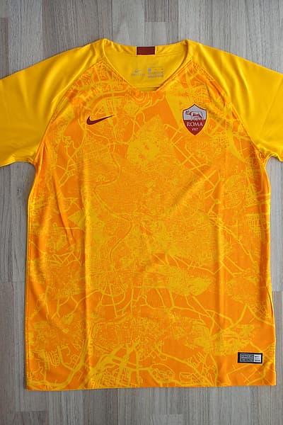 NEW AS Roma 3rd Kit 2018-19, KIDS XL, 158-170cm — pre-loved on Thrifted.mt