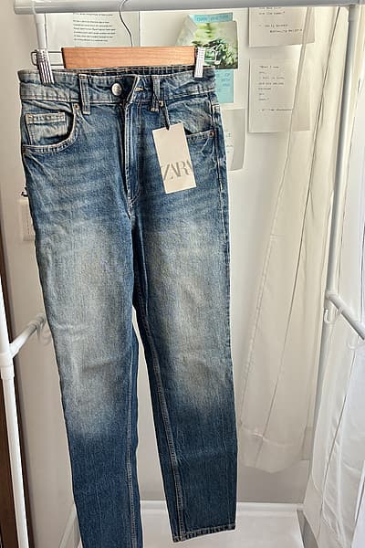 Zara Blue Denim Jeans by Zara — pre-loved on Thrifted.mt