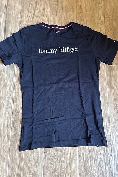 Tommy Hilfiger Logo T-Shirt by Tommy Hilfiger — pre-loved on Thrifted.mt