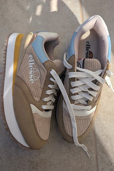 Ellesse Beige Corduroy Trainers EU37/UK4 by Ellesse — pre-loved on Thrifted.mt
