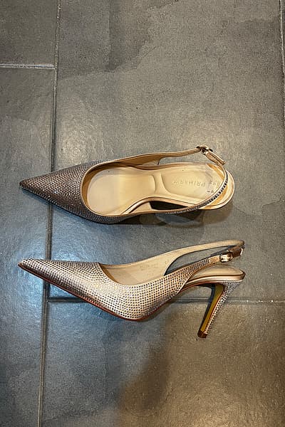 Sparkly embellished gold slingback heels by Primark — pre-loved on Thrifted.mt