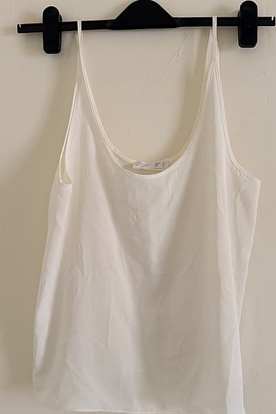White Minimalist Camisole Vest Top by Primark — pre-loved on Thrifted.mt
