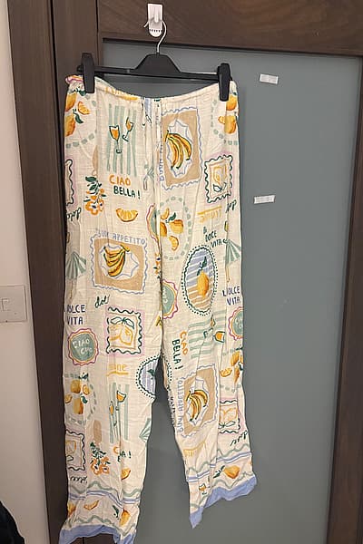 Label Of Love Printed Trousers by Label of Love — pre-loved on Thrifted.mt