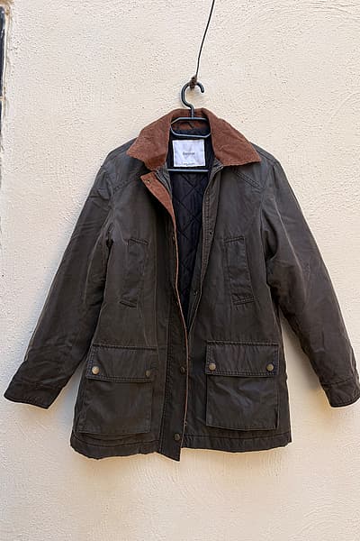 Bershka Quilted Corduroy Collar Jacket by Bershka — pre-loved on Thrifted.mt