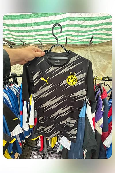 Borussia Dortmund warm-up shirt 2020/21 by Puma — pre-loved on Thrifted.mt