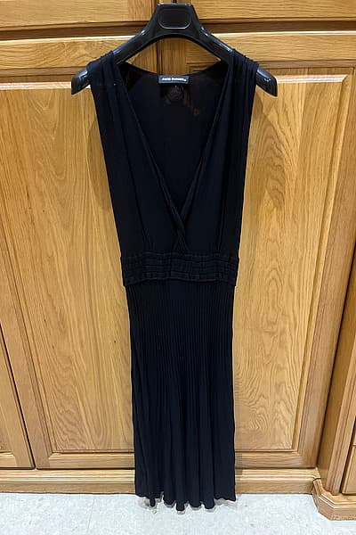 One Size Midi Dress by Jack Daniel — pre-loved on Thrifted.mt