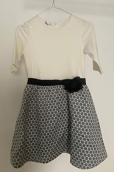 Polka Dot Dress With Flower — pre-loved on Thrifted.mt