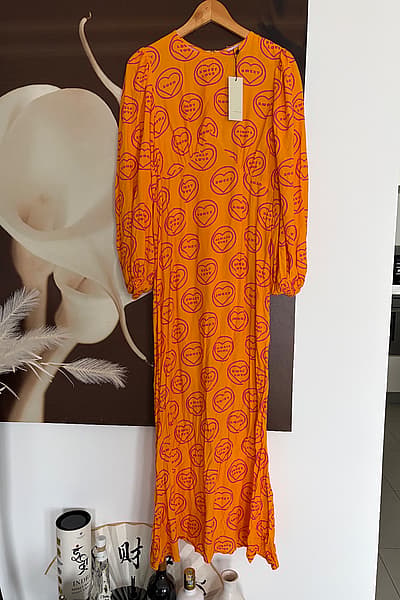 Never Fully Dressed Heart Dress by Never Fully Dressed — pre-loved on Thrifted.mt