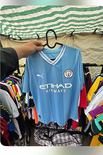Manchester City Home shirt 2019/20 by Puma — pre-loved on Thrifted.mt