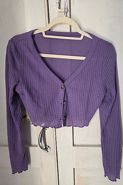 Purple Waffle Texture Cropped Cardigan by Temu — pre-loved on Thrifted.mt