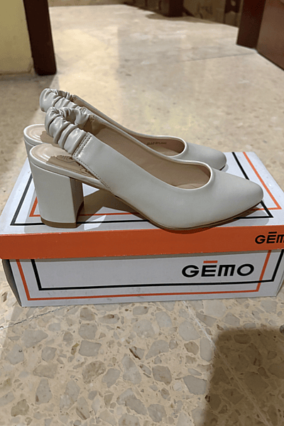 Cream Slingback Heeled Shoes — pre-loved on Thrifted.mt