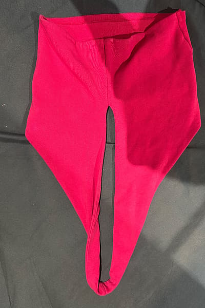 Top — pre-loved on Thrifted.mt