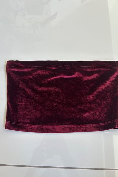 Burgundy Velvet Tube Top by Bershka — pre-loved on Thrifted.mt