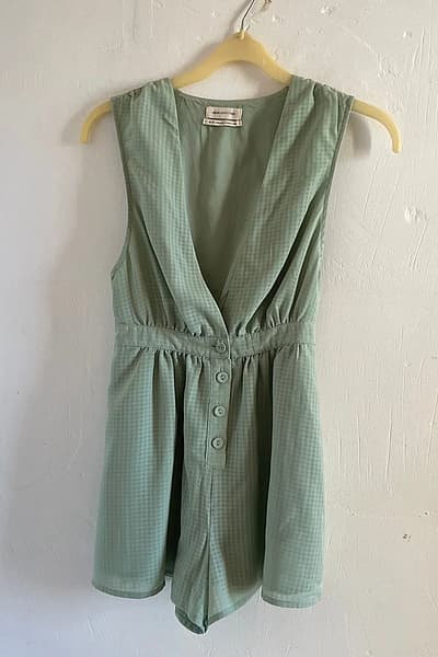 Urban Outfitters Button-down Jumpsuit by Urban Outfitters — pre-loved on Thrifted.mt