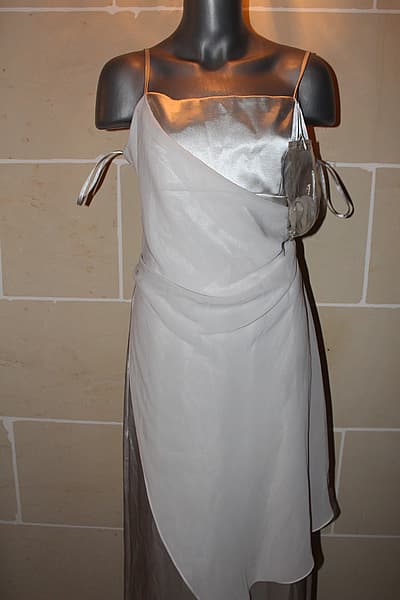 Silver Satin Evening Dress EU 44 by AK Creation’s — pre-loved on Thrifted.mt