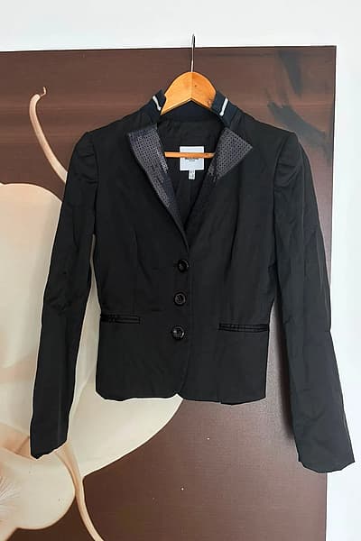 Moschino Jeans sequin blazer by Moschino — pre-loved on Thrifted.mt