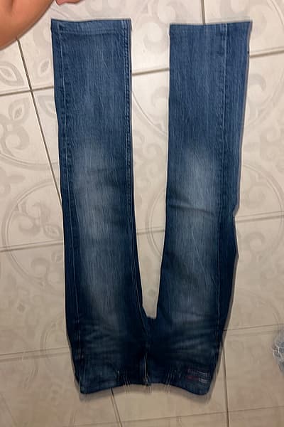 Tommy Hilfiger Blue Denim Jeans by Tommy Hilfiger — pre-loved on Thrifted.mt