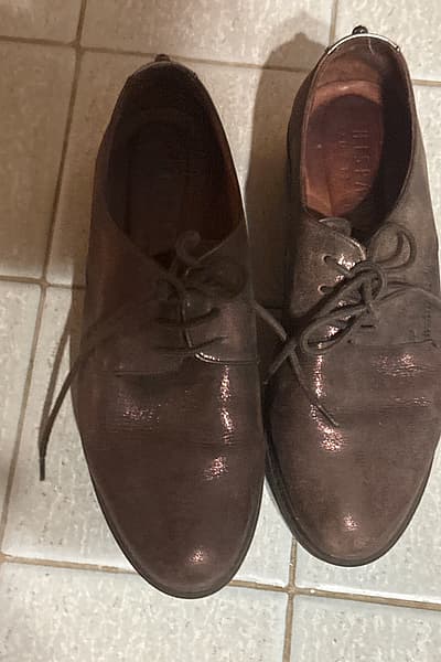 Hispanitas leather lace-up shoes by Hispanitas — pre-loved on Thrifted.mt