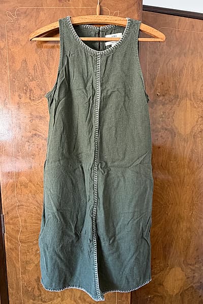 Olive green dress by M&S — pre-loved on Thrifted.mt