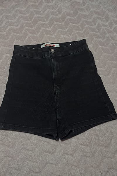 Jennyfer High Wasted Denim Shorts by Don't Call Me Jennyfer — pre-loved on Thrifted.mt
