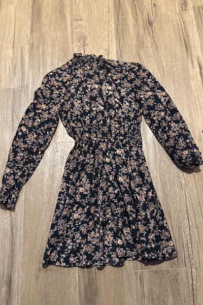 Floral High Neck Mini Dress — pre-loved on Thrifted.mt