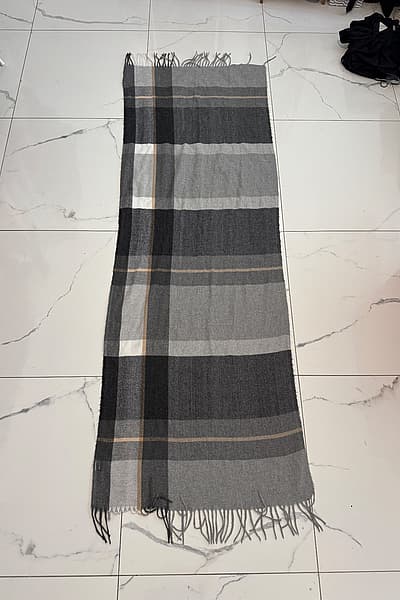 Classic Tartan Check Scarf by Muy — pre-loved on Thrifted.mt
