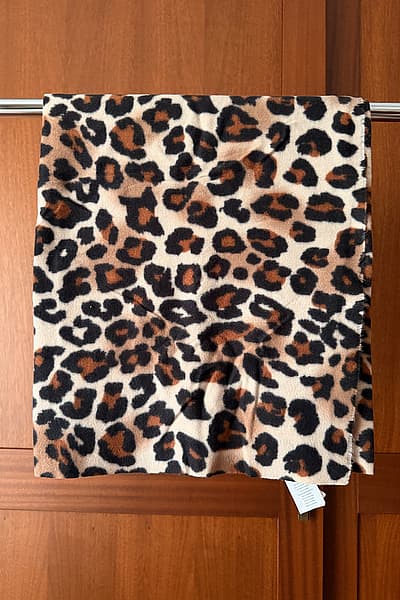 Leopard Print Scarf — pre-loved on Thrifted.mt