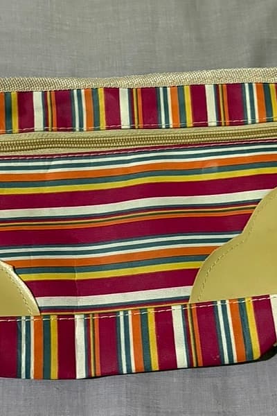 Multicoloured Striped Zip Pouch — pre-loved on Thrifted.mt
